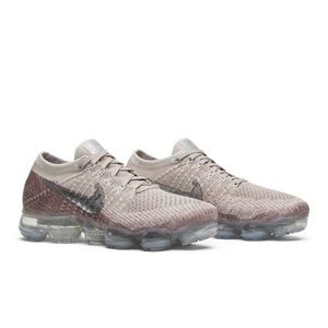 Women’s Nike Vapormax